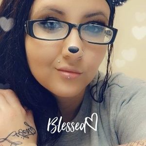 Meet your Posher, Rose